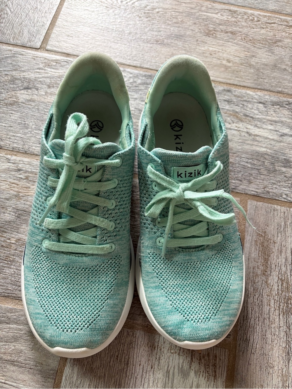 Kizik Women's Slip-On Knit Athletic Sneaker in Mint
